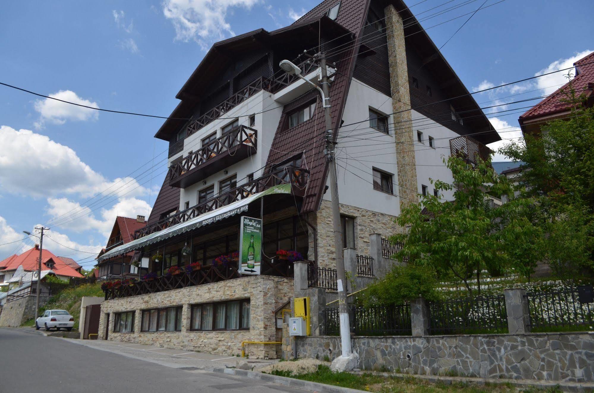Hotel Magic Club Buşteni Exterior foto